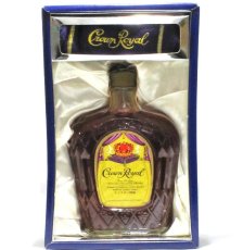 画像1: [古酒] クラウンローヤル （クラウンロイヤル）特級表示 正規品 布袋・箱付き 40度 750ml (1)