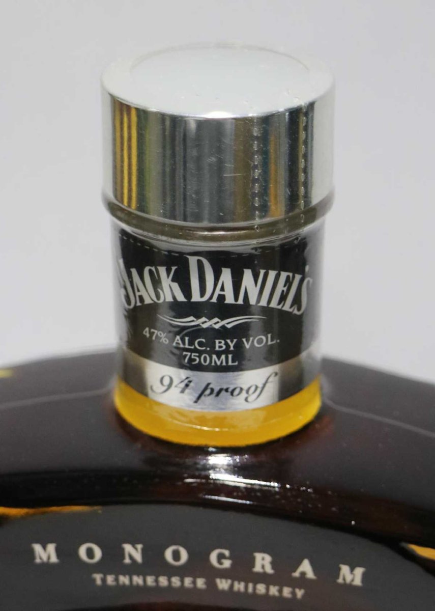 画像3: [古酒] ジャックダニエル モノグラム 並行品 47度 750ml (3)