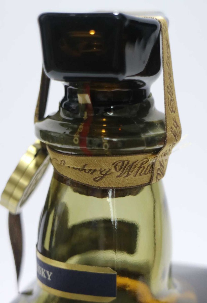 画像5: [古酒] サントリーウイスキー ローヤル プレミアム 15年 43度 700ml (5)