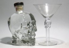 画像2: [特価] クリスタルヘッド ウォッカ マティーニグラス付き 並行品 箱付き 40度 750ml (2)