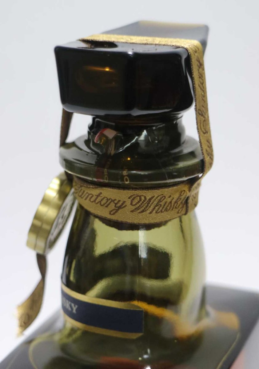 画像5: [古酒] サントリーウイスキー ローヤル プレミアム 15年 43度 700ml (5)