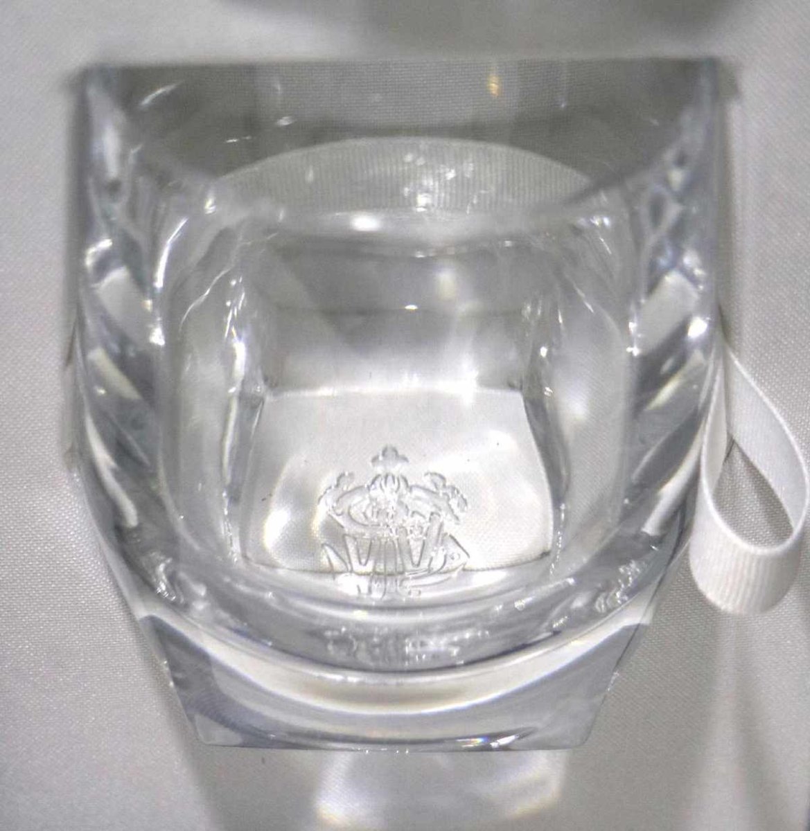画像4: ジョニーウォーカー ブルーラベル グランスオンパック 正規品 グラス・箱付き 40度 750ml (4)