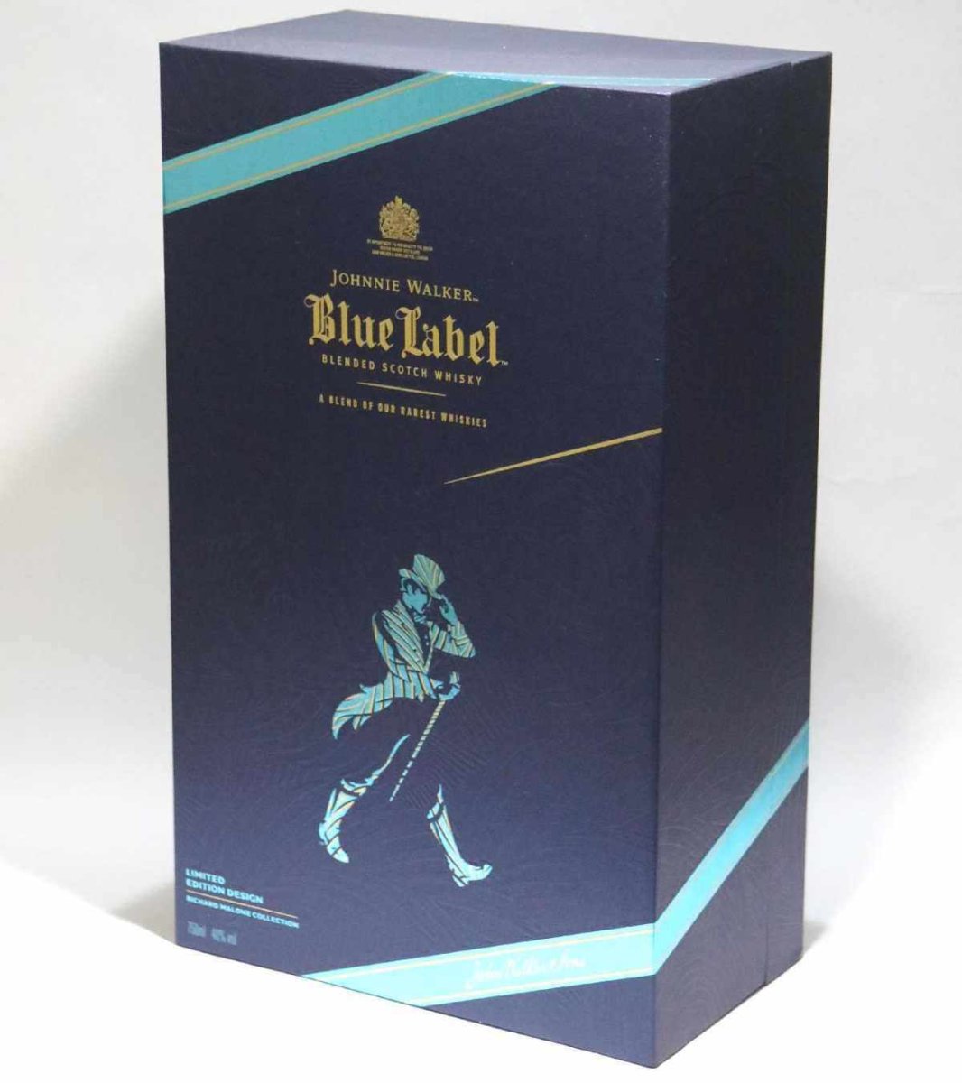 画像5: ジョニーウォーカー ブルーラベル グランスオンパック 正規品 グラス・箱付き 40度 750ml (5)