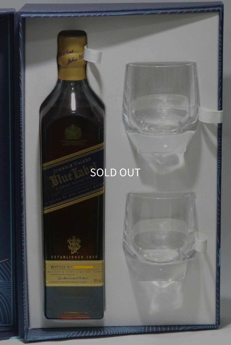 画像2: ジョニーウォーカー ブルーラベル グランスオンパック 正規品 グラス・箱付き 40度 750ml (2)