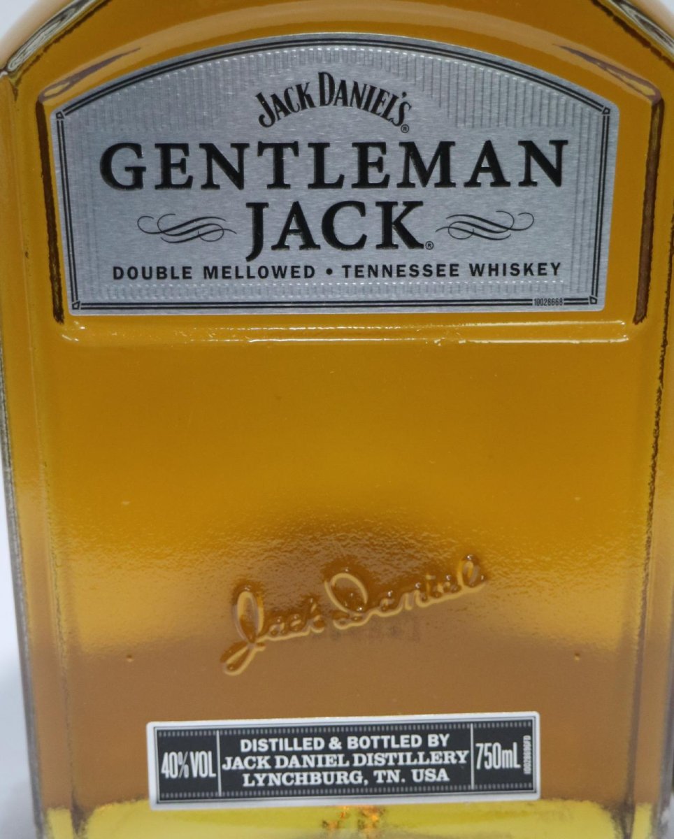 画像2: [特価] ジェントルマンジャック（ジャックダニエル） 正規品 40度 750ml (2)
