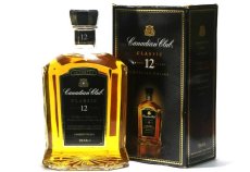 画像1: [古酒] カナディアンクラブ クラシック 12年 正規品 箱付き 40度 750ml (1)