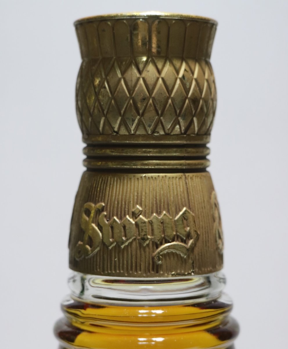 画像4: [古酒] ジョニーウォーカー スウィング（スイング）正規品 箱付き 43度 750ml (4)