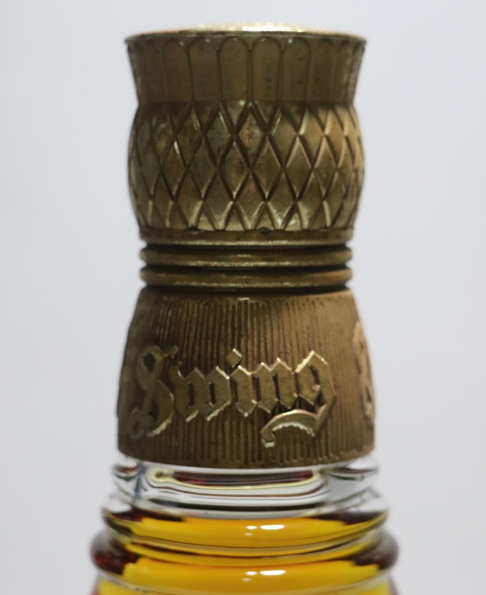 画像4: [古酒] ジョニーウォーカー スウィング（スイング）正規品 箱付き 43度 750ml (4)