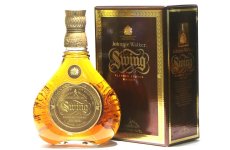 画像1: [古酒] ジョニーウォーカー スウィング（スイング）正規品 箱付き 43度 750ml (1)
