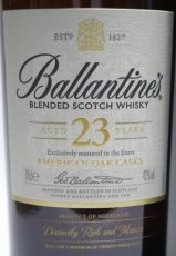 画像2: バランタイン 23年 アメリカンオーク 並行品 箱付き 40度 700ml (2)