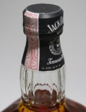 画像4: [古酒] ジャックダニエル ブラック 正規品 箱付き 43度 750ml (4)