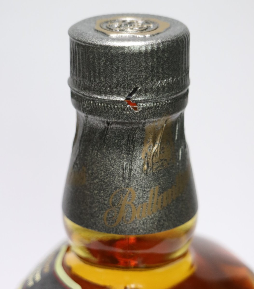画像5: [古酒] バランタイン 12年 ゴールドシール 正規品 箱付き 43度 750ml (5)