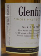 画像2: グレンフィディック 15年 ソレラリザーブ 正規品 箱ナシ 40度 700ml ※ラベルにダメージがあります (2)