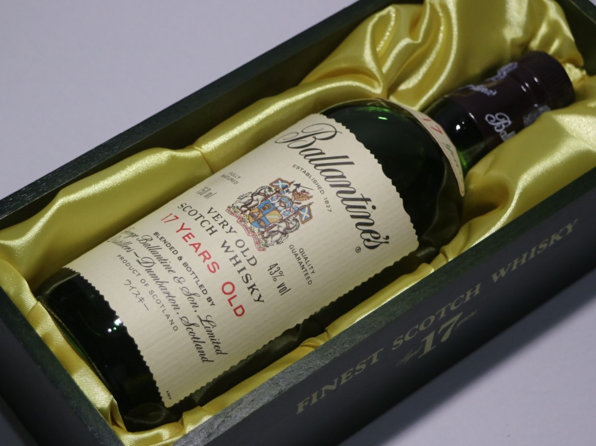 画像5: [古酒] バランタイン 17年 正規品 箱付き 43度 750ml (5)